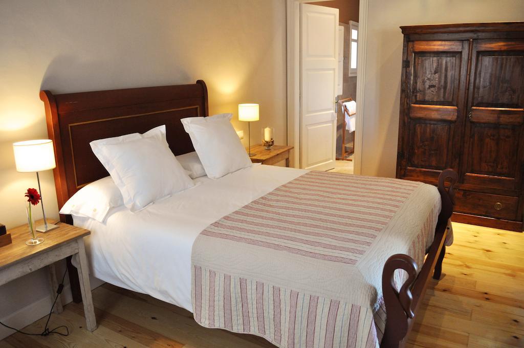 Bed and Breakfast Lhort De Sant Cebria Torroella de Fluviá Pokoj fotografie